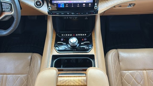 2023 Jeep Grand Wagoneer Series III