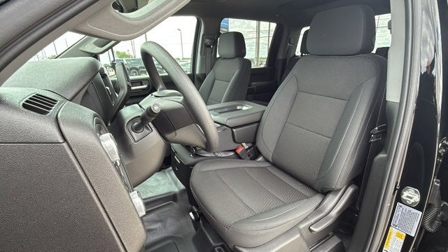 2025 GMC Sierra 2500 HD Pro