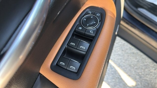 2021 Cadillac XT5 FWD Premium Luxury