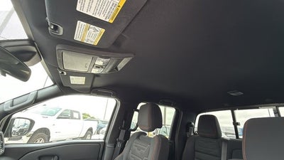 2022 Nissan Frontier Crew Cab PRO-X 4x2