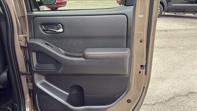 2022 Nissan Frontier Crew Cab PRO-X 4x2
