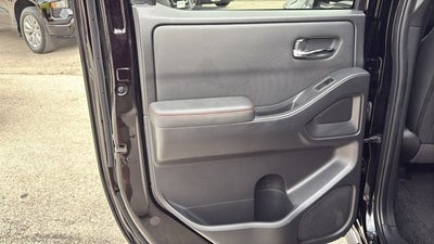 2022 Nissan Frontier Crew Cab PRO-X 4x2