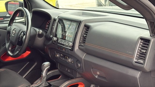 2022 Nissan Frontier Crew Cab PRO-X 4x2
