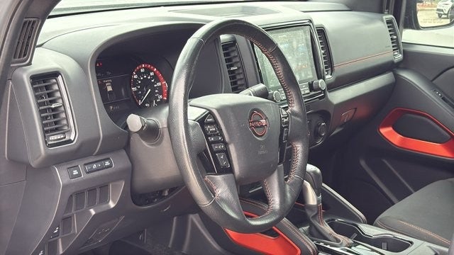2022 Nissan Frontier Crew Cab PRO-X 4x2