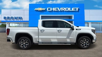 2025 GMC Sierra 1500 SLT