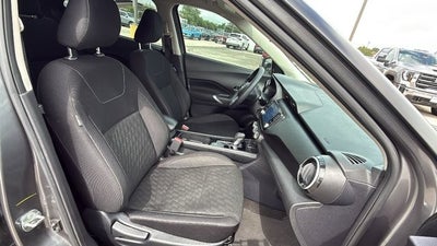 2023 Nissan Kicks SV Xtronic CVT