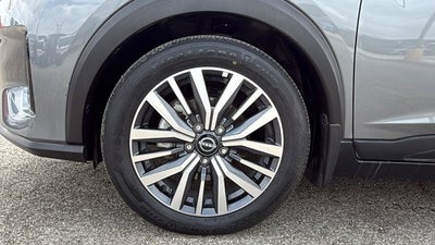 2023 Nissan Kicks SV Xtronic CVT