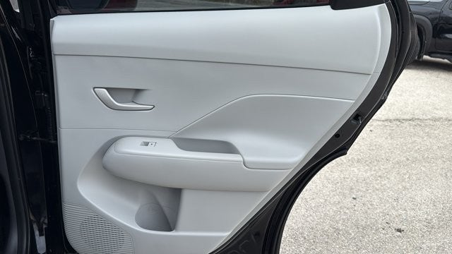 2025 Hyundai Kona SE
